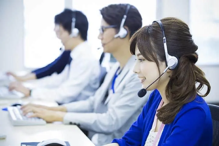航空券電話予約の受付イメージ
